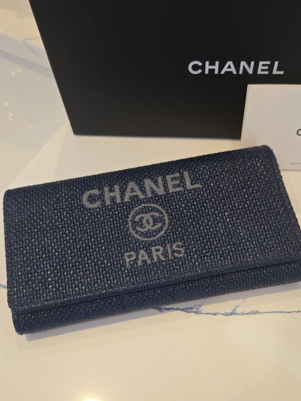 CHANEL deauville Navy Wallet, Textured Fabric, Front Logo, Full Inclusion, VGUC